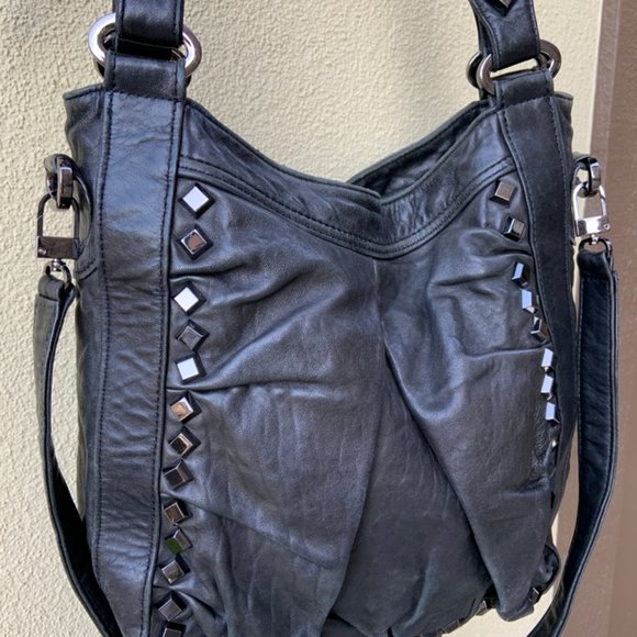 TREESJE - Picture 2 of 13